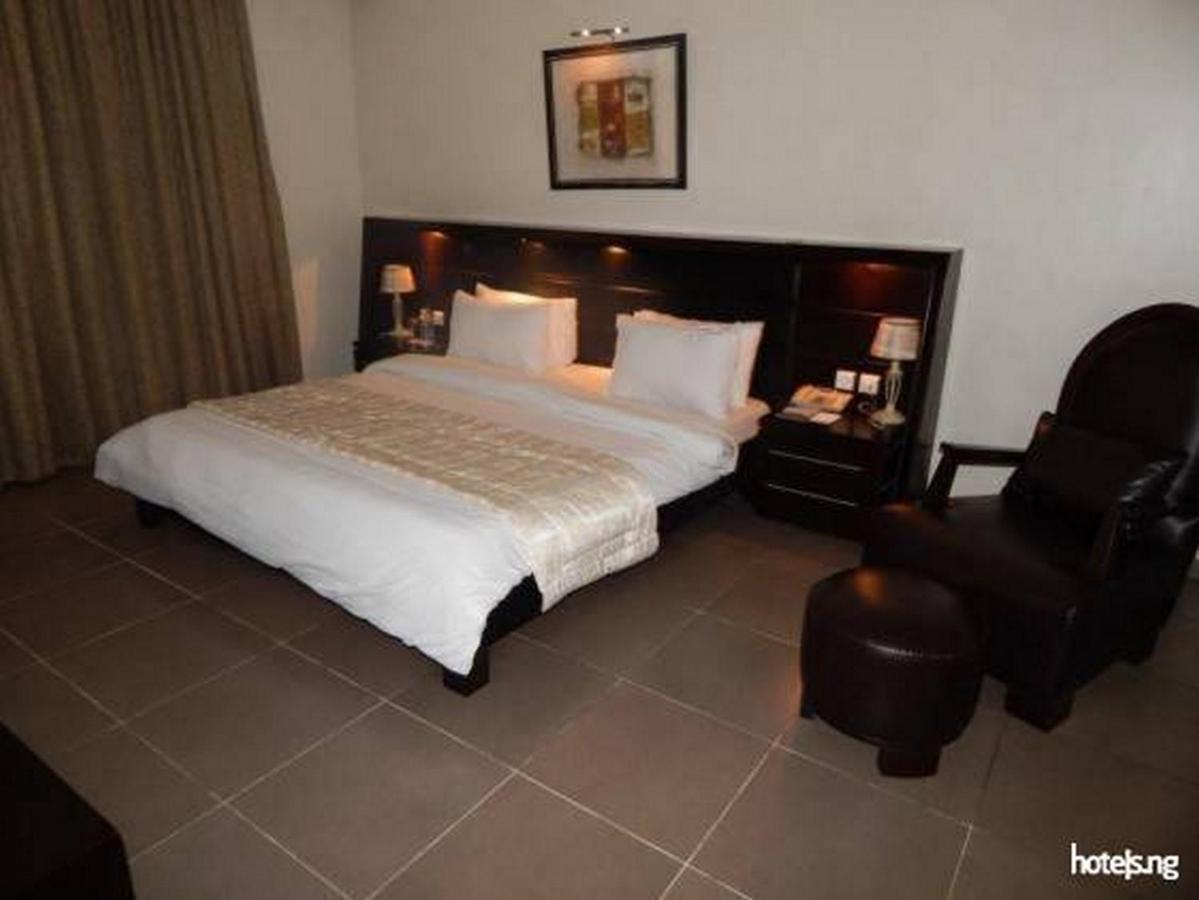 Room In Lodge - Hotel Presidential Port Harcourt Luaran gambar